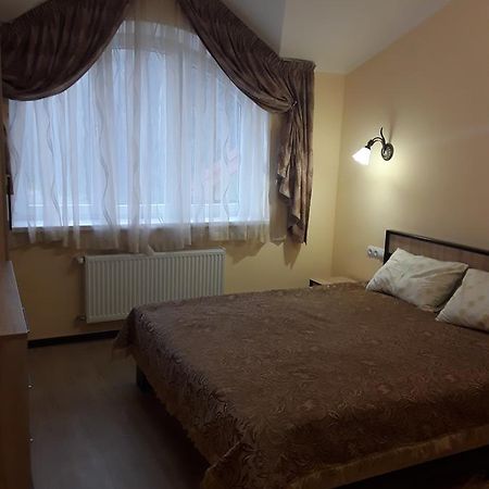 Gostynnyi Dvir Cottage 테르노필 외부 사진