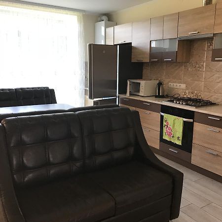Gostynnyi Dvir Cottage 테르노필 외부 사진