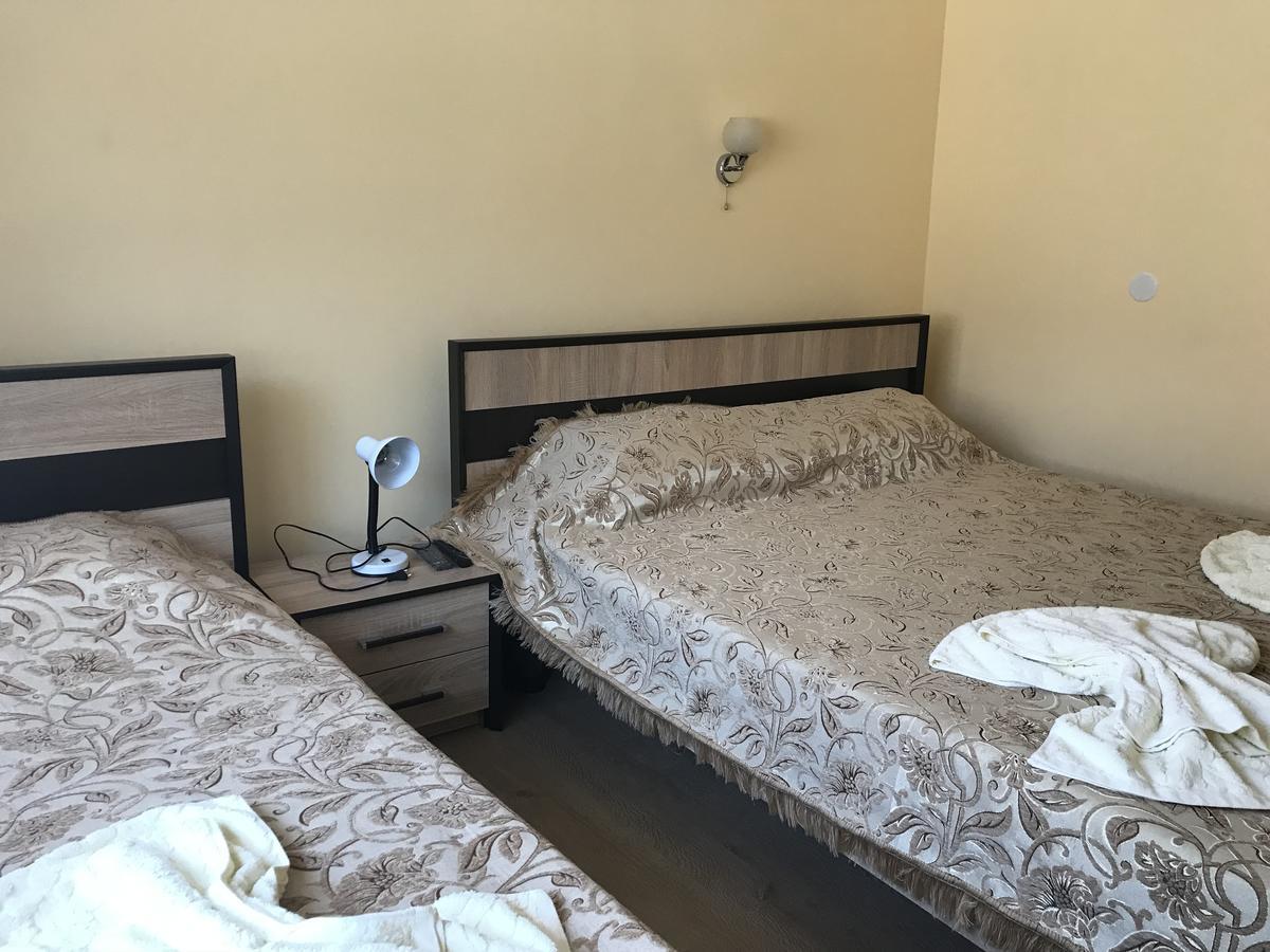 Gostynnyi Dvir Cottage 테르노필 외부 사진